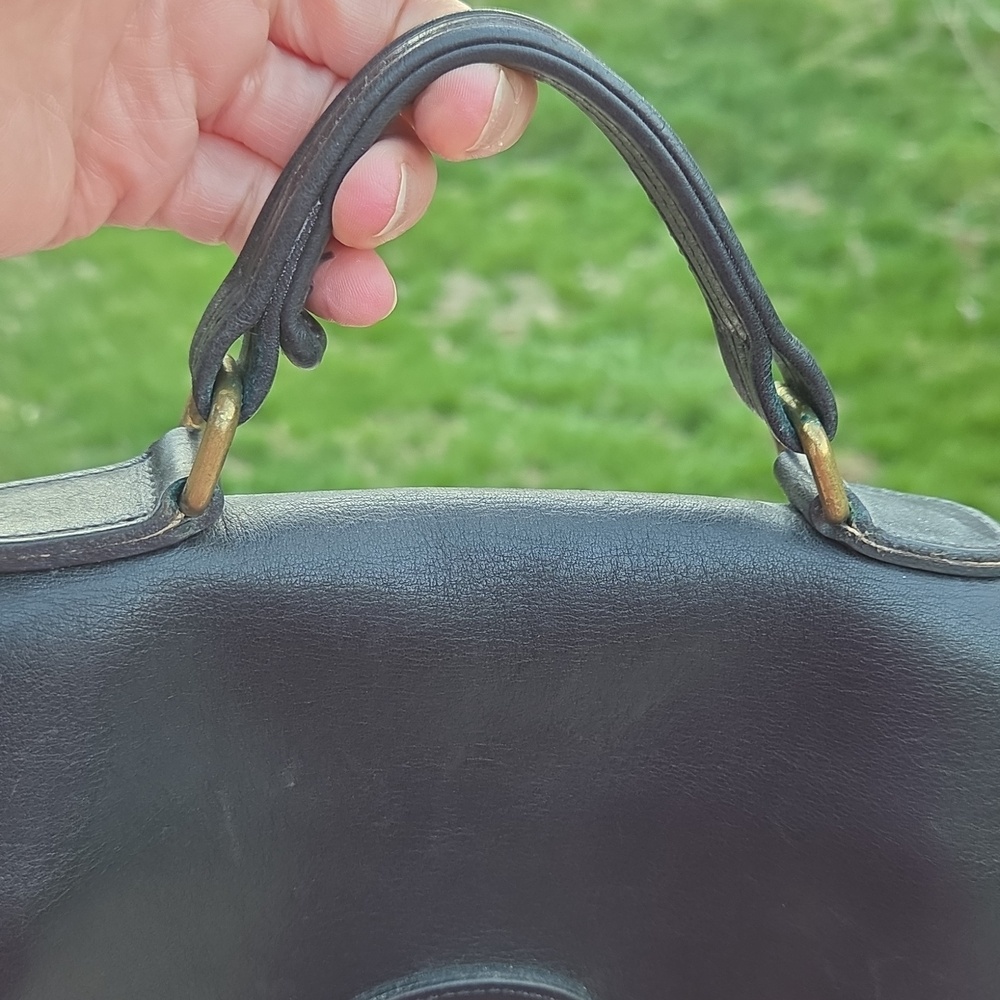 Coach Vintage Station 5130 Bag 1992 Black Leather $500 Estimated Retail GUC - Picture 7 of 17